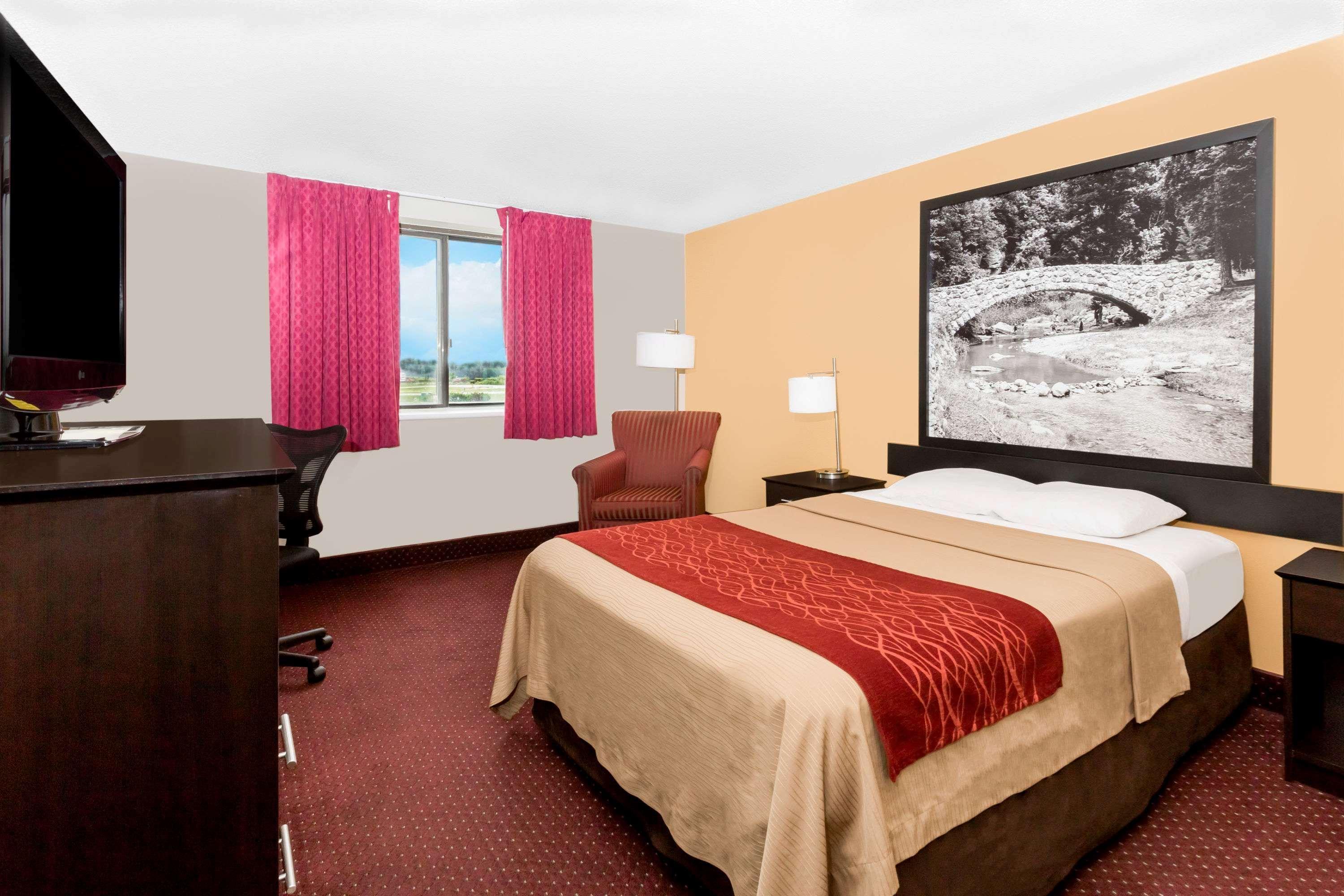 ซูเปอร์ 8 บาย วินด์แฮม อาเมส Hotel เอมส์ ภายนอก รูปภาพ